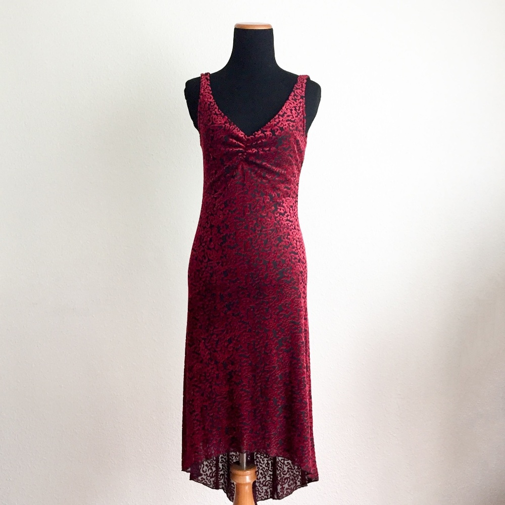 VINTAGE 90's Black/Maroon High-Low Dress